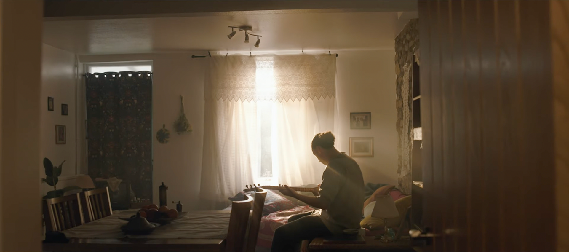 Still 6